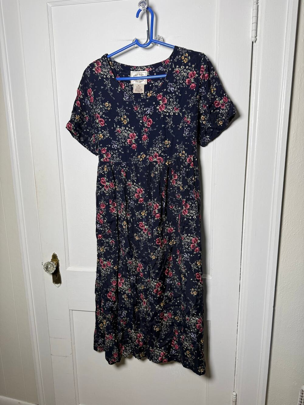 vintage erika navy floral 90s mom short sleeve prairie cottagecore dress medium